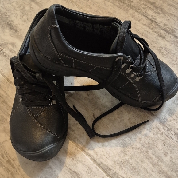 KEEN Men's Dark Leather Sneakers - Picture 3 of 6